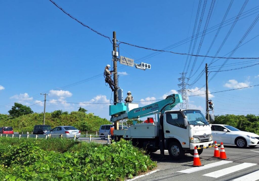 三重県 三重郡菰野町 電気通信工事業 交通信号工事 ネットワーク設備工事 インターネット回線 Wi-Fi無線LAN LAN工事 電気工事 交通信号工事 防犯カメラ設置工事 NTT取次業務 ネットワーク構築 四日市市