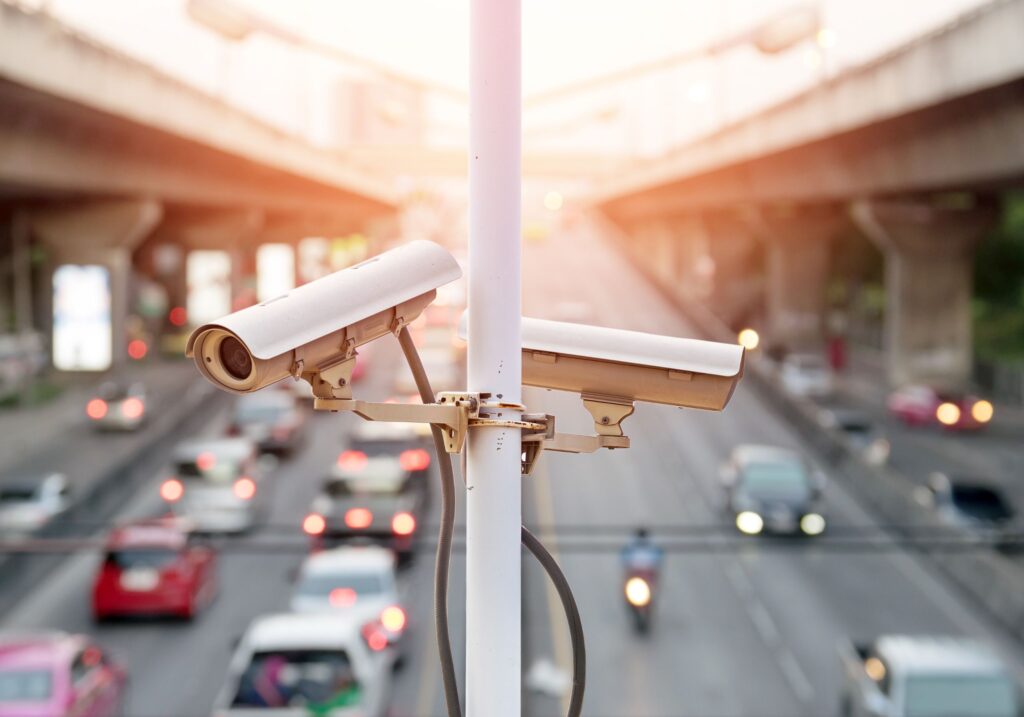 三重県 四日市市 電気通信工事業 交通信号工事 ネットワーク設備工事 インターネット回線 Wi-Fi無線LAN LAN工事 電気工事 交通信号工事 防犯カメラ設置工事 NTT取次業務 ネットワーク構築